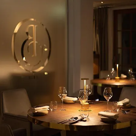 Otel Le Strato 5*