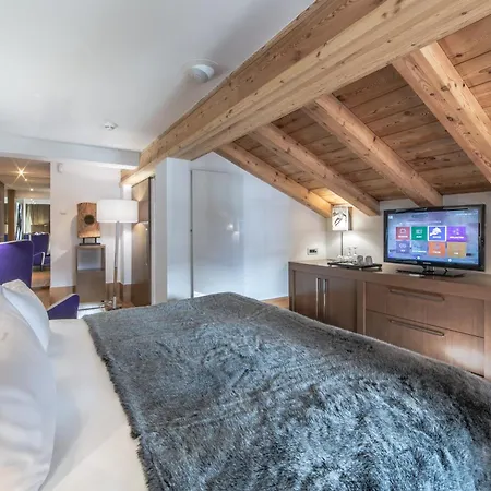 Le Strato 5* Courchevel