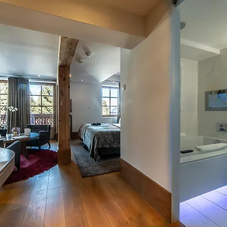 Otel Le Strato Courchevel
