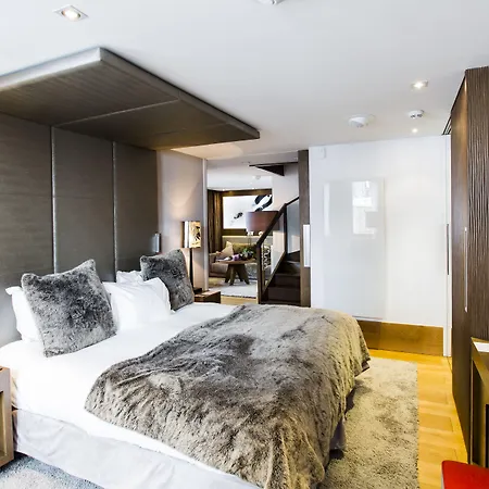 Hotell Le Strato Courchevel