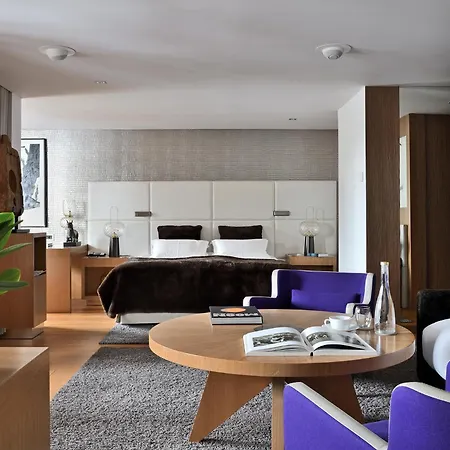 Le Strato Hotell 5*