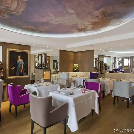 Le Strato Otel