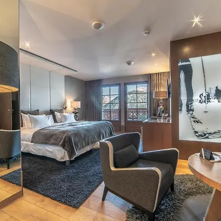 Le Strato 5* Courchevel