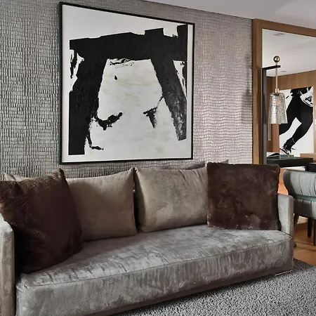 Hotel Le Strato Courchevel